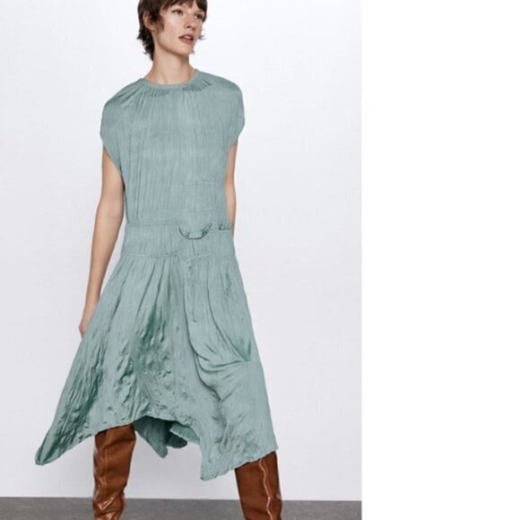 NWT ZARA Green New Midi Asymmetric Wrinkle Look Cocktail Dress SMALL - Picture 4 of 6